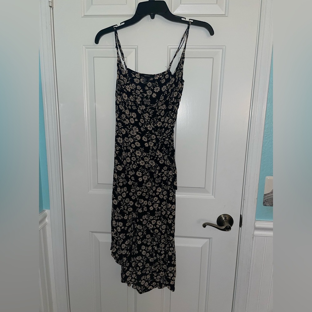 FOREVER 21 floral wrap around sundress